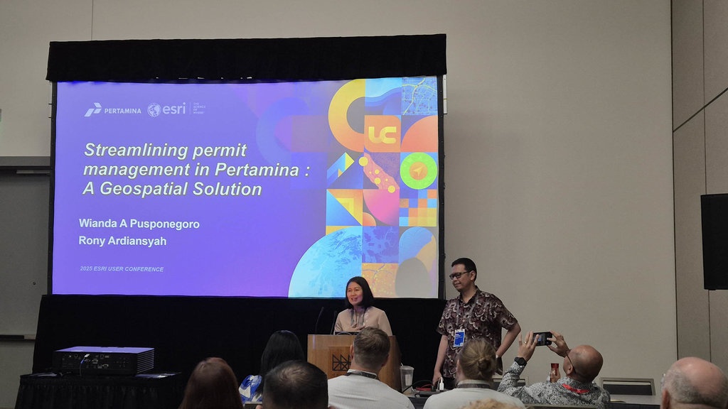 Pertamina Perkenalkan Inovasi Sistem Perizinan Real-time Pertamina Perkenalkan Inovasi Sistem Perizinan Real-time