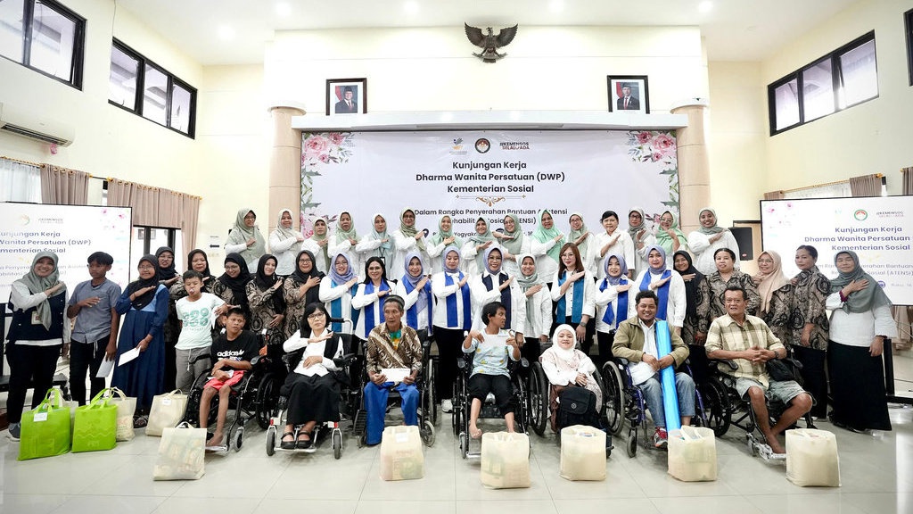 DWP Kemensos Salurkan Bantuan ATENSI di Yogyakarta DWP Kemensos Salurkan Bantuan ATENSI di Yogyakarta
