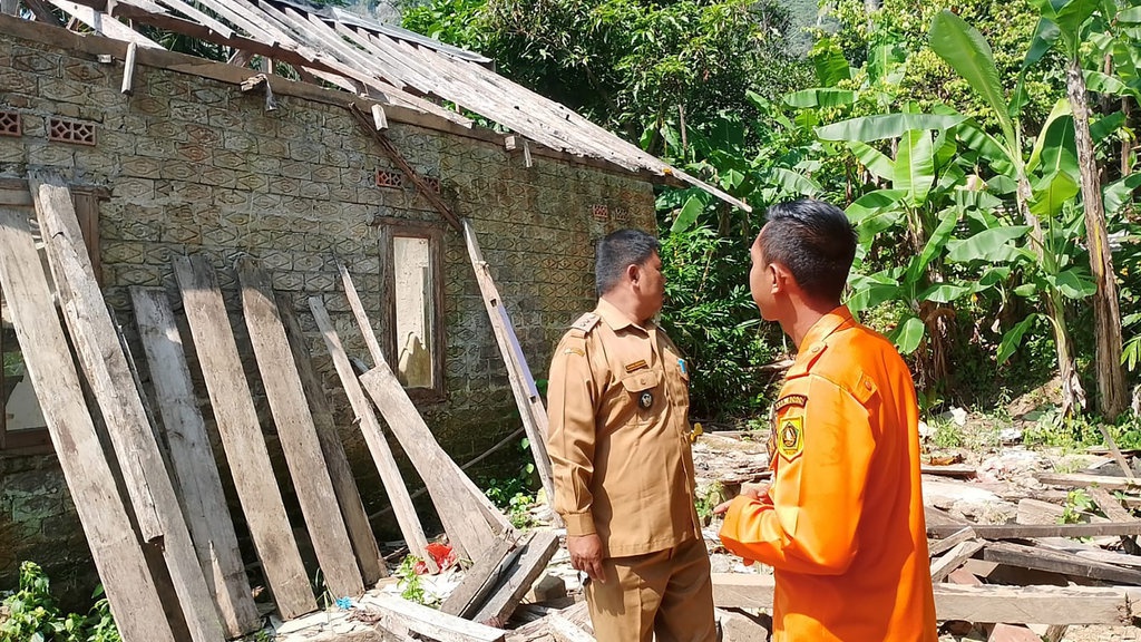 14 Ribu Rumah di Kabupaten Bogor Tercatat Masih Tidak Layak Huni 14 Ribu Rumah di Kabupaten Bogor Tercatat Masih Tidak Layak Huni