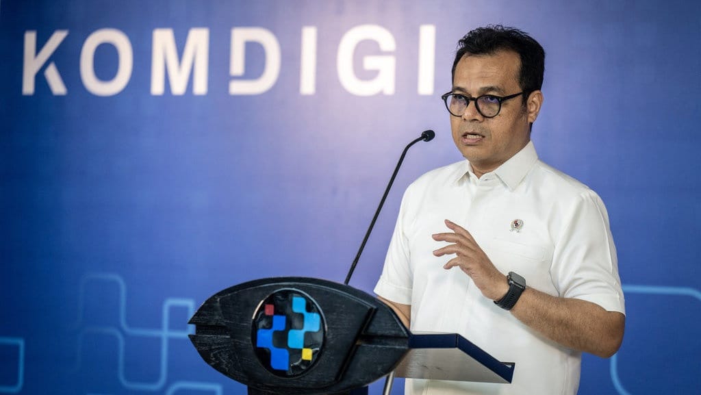 Komdigi akan Terbitkan Permen Atur Biaya Jasa Antar Ojol Komdigi akan Terbitkan Permen Atur Biaya Jasa Antar Ojol
