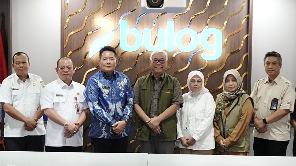 Bulog & Pemkab Mahakam Hulu Bahas Proyek Infrastruktur Logistik Bulog & Pemkab Mahakam Hulu Bahas Proyek Infrastruktur Logistik