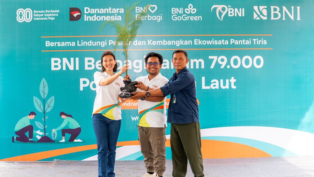 Rayakan HUT ke-79, BNI Tanam 79.000 Bibit Pohon di Pantai Tiris Rayakan HUT ke-79, BNI Tanam 79.000 Bibit Pohon di Pantai Tiris