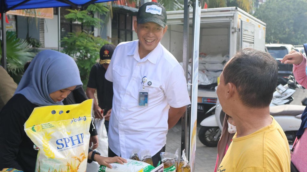 Pemerintah Optimalkan Intervensi Pasar dengan 4 Juta Ton Beras Pemerintah Optimalkan Intervensi Pasar dengan 4 Juta Ton Beras