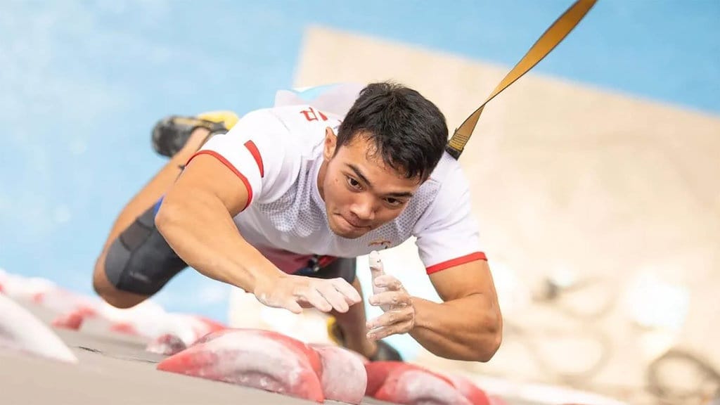 Profil Kiromal Katibin Atlet Panjat Tebing RI No 1 di Dunia Profil Kiromal Katibin Atlet Panjat Tebing RI No 1 di Dunia
