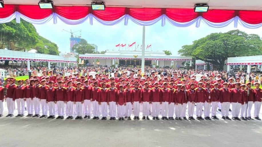 Gus Ipul Puji Penampilan Istimewa Paduan Suara Sekolah Rakyat Gus Ipul Puji Penampilan Istimewa Paduan Suara Sekolah Rakyat