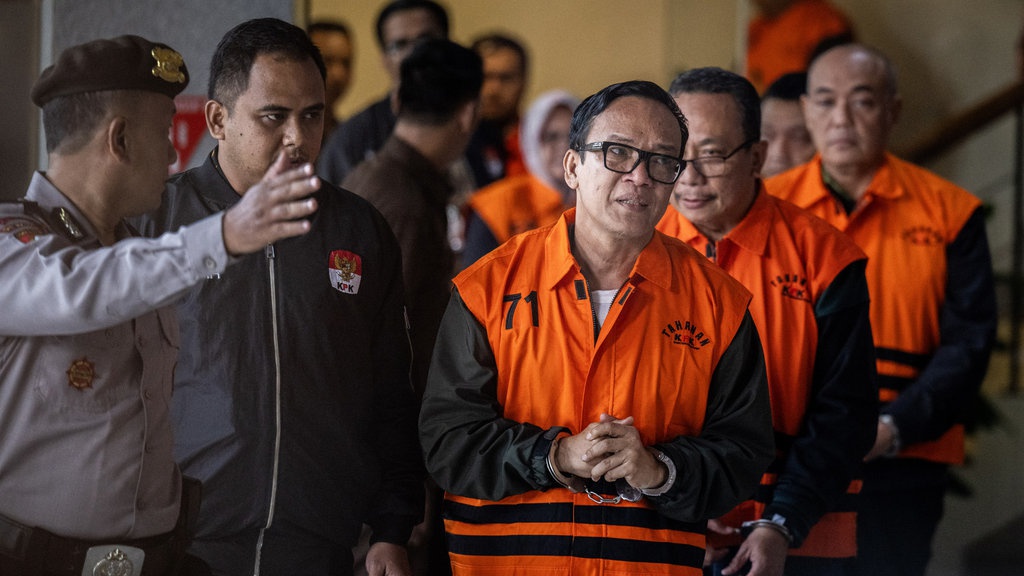 Ebenezer dan 10 Orang Lainnya Terancam Dijerat Pasal TPPU Ebenezer dan 10 Orang Lainnya Terancam Dijerat Pasal TPPU
