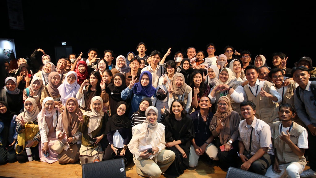 REACT Day 2025: Aksi Nyata Kaum Muda untuk Keadilan Ekologis REACT Day 2025: Aksi Nyata Kaum Muda untuk Keadilan Ekologis