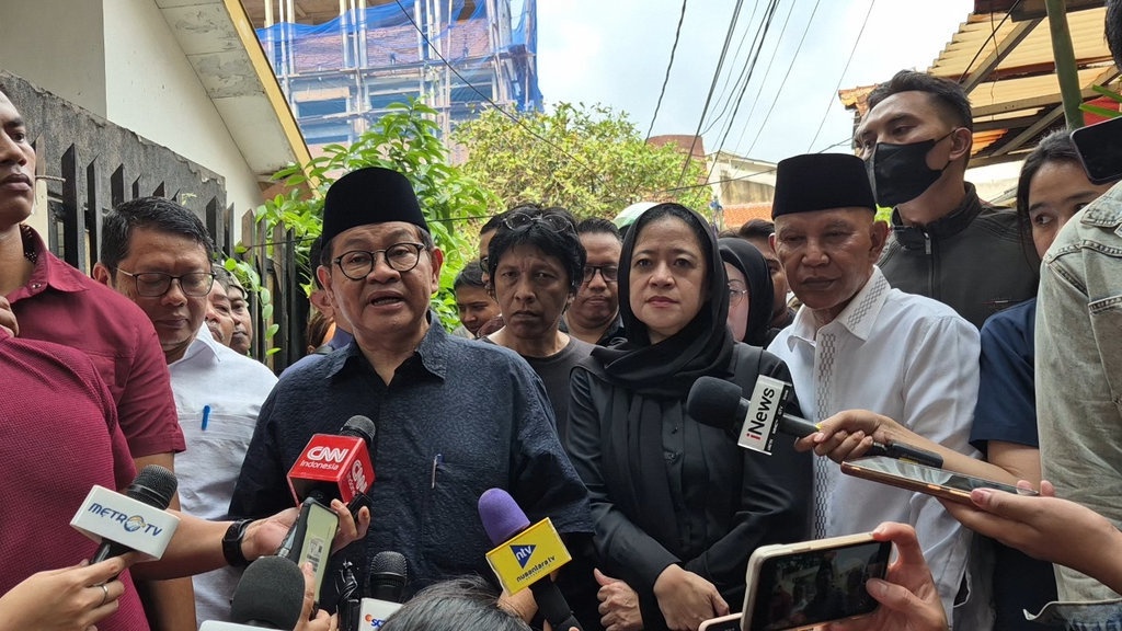 Didemo Masyarakat, Puan Janji Bakal Evaluasi Kerja Internal DPR Didemo Masyarakat, Puan Janji Bakal Evaluasi Kerja Internal DPR
