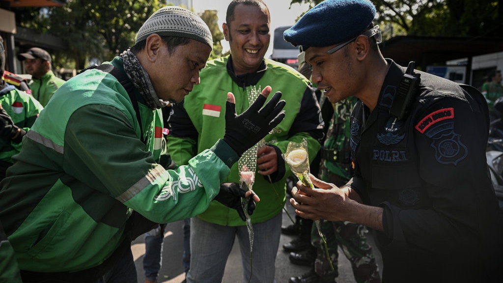 Apakah Kamtibmas Ojol Dapat Gaji? Ini Penjelasannya Apakah Kamtibmas Ojol Dapat Gaji? Ini Penjelasannya