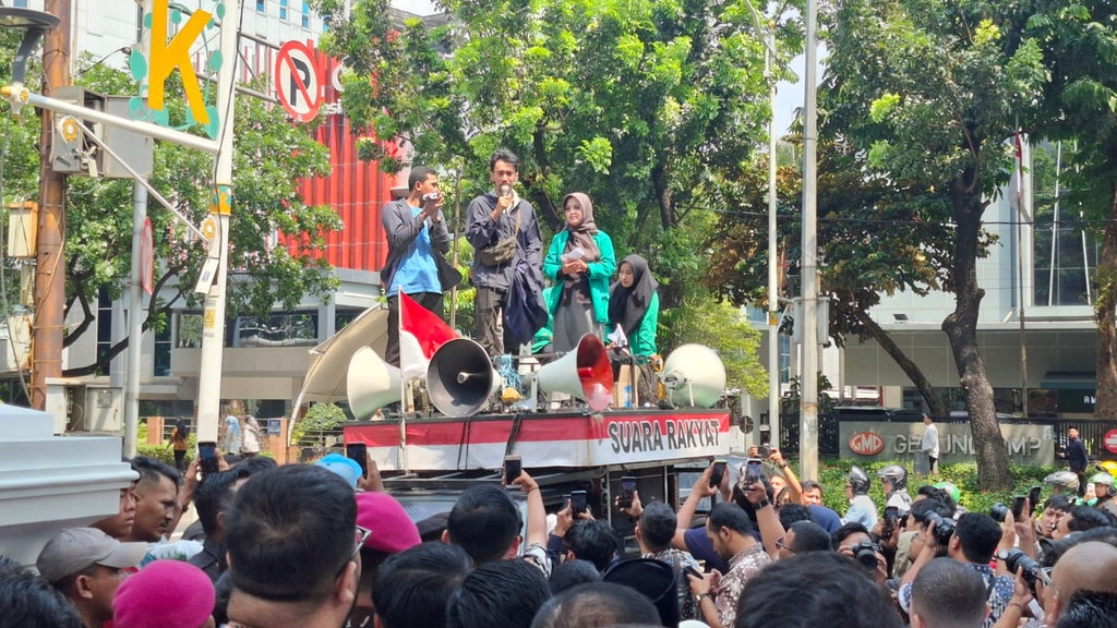 Didemo Soal Tunjangan Rumah, DPRD DKI Sepakat akan Mengevaluasi Didemo Soal Tunjangan Rumah, DPRD DKI Sepakat akan Mengevaluasi