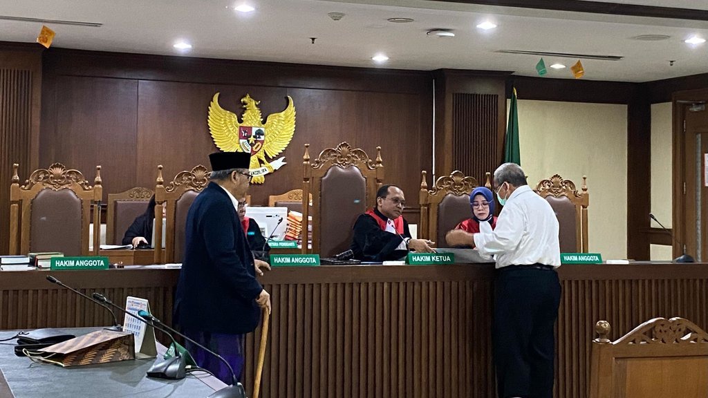 Sidang Gugatan Ijazah SMA Wapres Gibran di PN Jakpus Ditunda Sidang Gugatan Ijazah SMA Wapres Gibran di PN Jakpus Ditunda