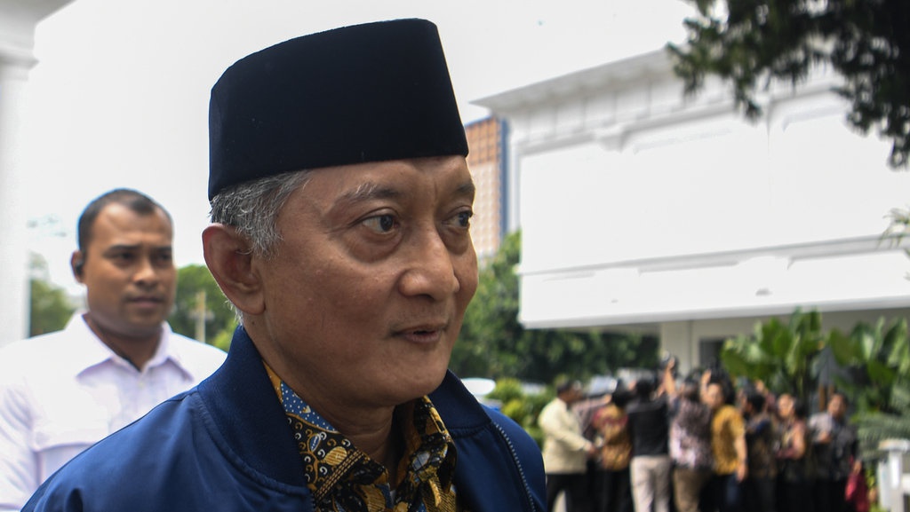 Trans Papua Molor, PU Minta Bantuan TNI & Dialog ke Tetua Adat Trans Papua Molor, PU Minta Bantuan TNI & Dialog ke Tetua Adat
