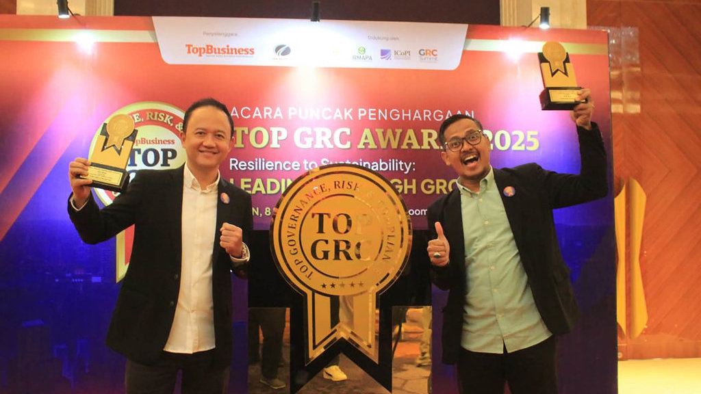TelkoMedika Raih 2 Penghargaan TOP GRC Awards Tahun 2025 TelkoMedika Raih 2 Penghargaan TOP GRC Awards Tahun 2025