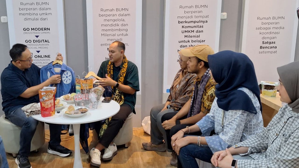 Didukung Ekosistem Digital Telkom, UMKM Pekalongan Tembus Global Didukung Ekosistem Digital Telkom, UMKM Pekalongan Tembus Global