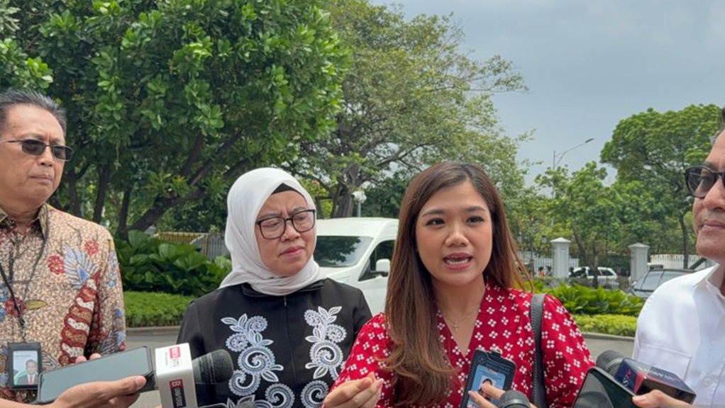 BPMI Setpres Kembalikan ID Peliputan Istana Milik Jurnalis CNN BPMI Setpres Kembalikan ID Peliputan Istana Milik Jurnalis CNN