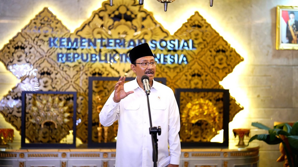 Mensos Gus Ipul Membebastugaskan Staf Ahli Tersangkut Korupsi Mensos Gus Ipul Membebastugaskan Staf Ahli Tersangkut Korupsi