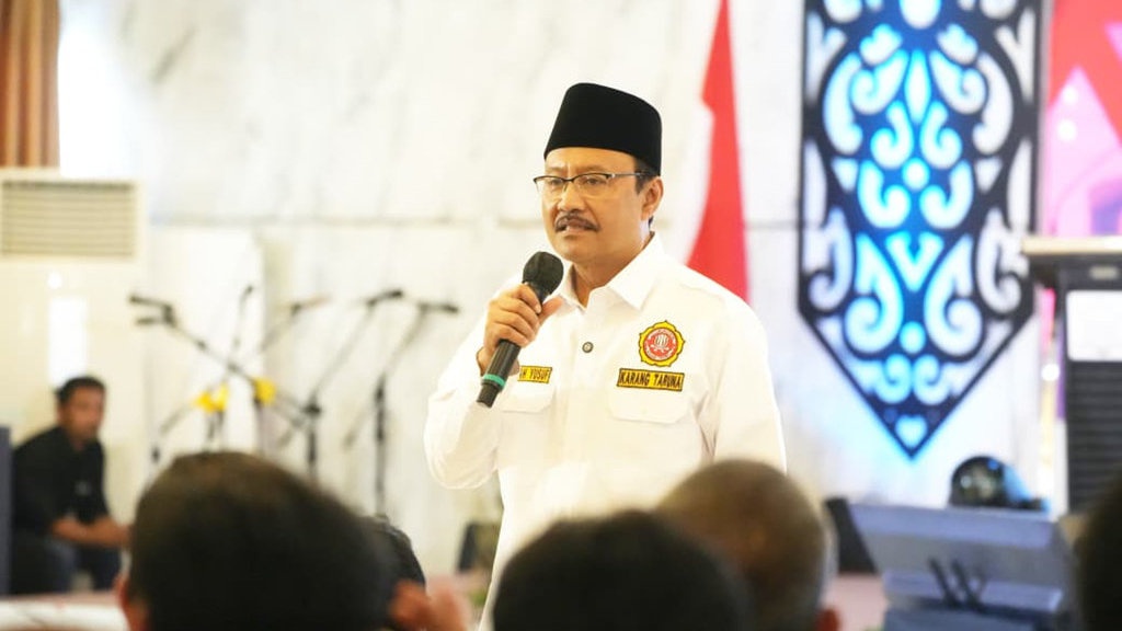 Gus Ipul Ajak Pemprov Kaltim Kolaborasi Mengatasi Kemiskinan Gus Ipul Ajak Pemprov Kaltim Kolaborasi Mengatasi Kemiskinan