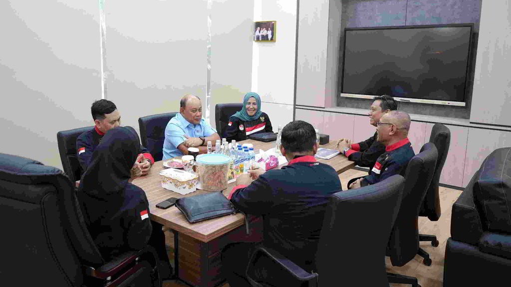 BGN Sebut 5.000 Chef Diturunkan ke SPPG Seluruh Indonesia BGN Sebut 5.000 Chef Diturunkan ke SPPG Seluruh Indonesia