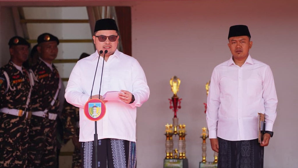 Mas Dhito Pastikan Program Keagamaan untuk Santri Tetap Berjalan Mas Dhito Pastikan Program Keagamaan untuk Santri Tetap Berjalan