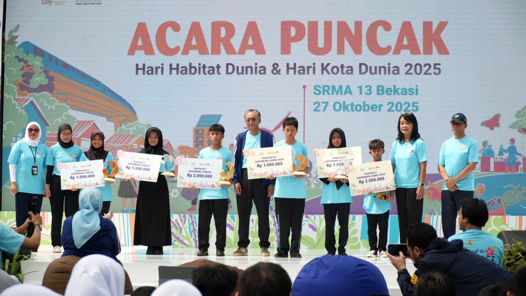 Menteri PU hingga Luna Maya Apresiasi Karya Siswa Sekolah Rakyat Menteri PU hingga Luna Maya Apresiasi Karya Siswa Sekolah Rakyat