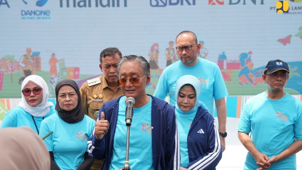 Menteri PU Ungkap Ultimatum Prabowo soal Sampah Bantar Gebang Menteri PU Ungkap Ultimatum Prabowo soal Sampah Bantar Gebang