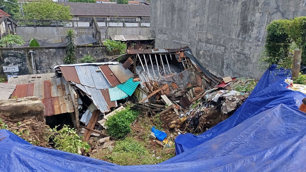 Cerita Pilu Usai Bencana Sapu Kampung Sindang Resmi Kota Bogor Cerita Pilu Usai Bencana Sapu Kampung Sindang Resmi Kota Bogor