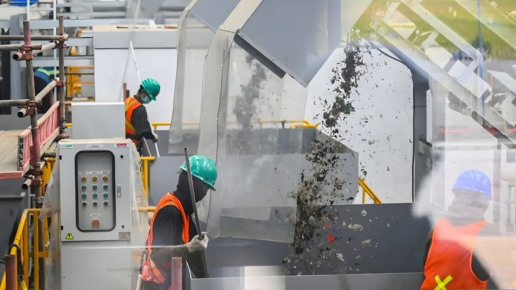 Puluhan Anak Sakit Diduga Terdampak Uji Coba RDF Plant Rorotan Puluhan Anak Sakit Diduga Terdampak Uji Coba RDF Plant Rorotan