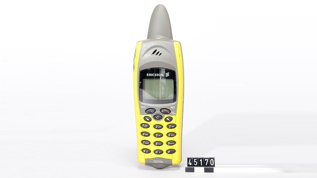 Legenda Ericsson R310 Sirip Hiu Legenda Ericsson R310 Sirip Hiu