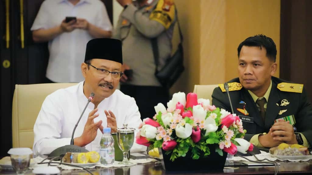 Gus Ipul Ajak Hening Cipta Serentak di Hari Pahlawan 10 November Gus Ipul Ajak Hening Cipta Serentak di Hari Pahlawan 10 November