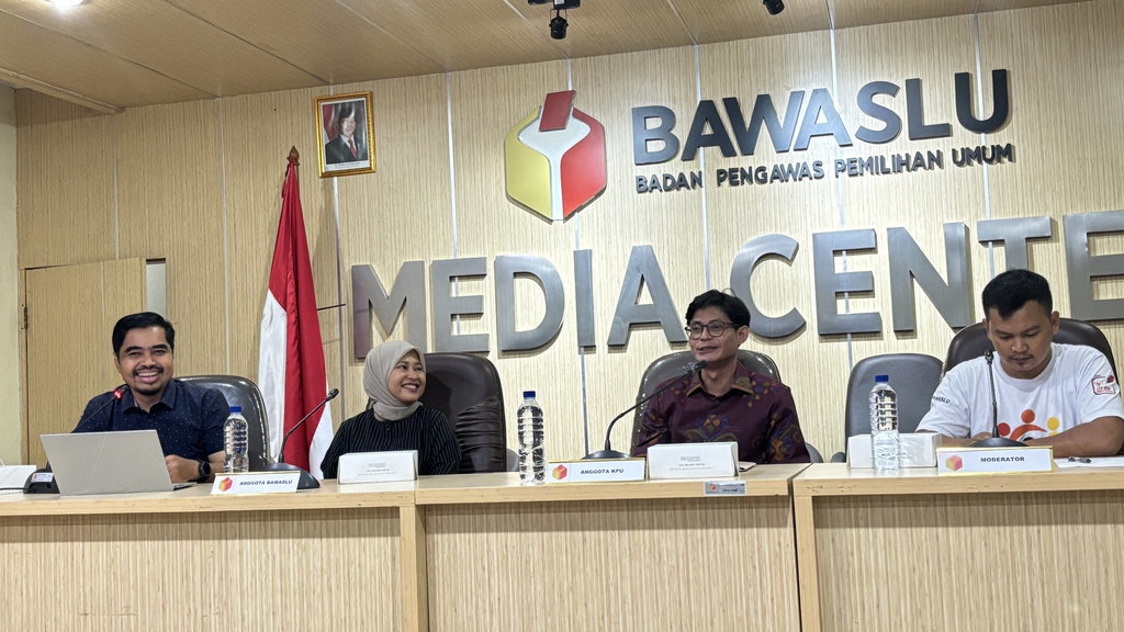 Mafindo: 1.593 Hoaks Selama Setahun Pemerintahan Prabowo-Gibran Mafindo: 1.593 Hoaks Selama Setahun Pemerintahan Prabowo-Gibran