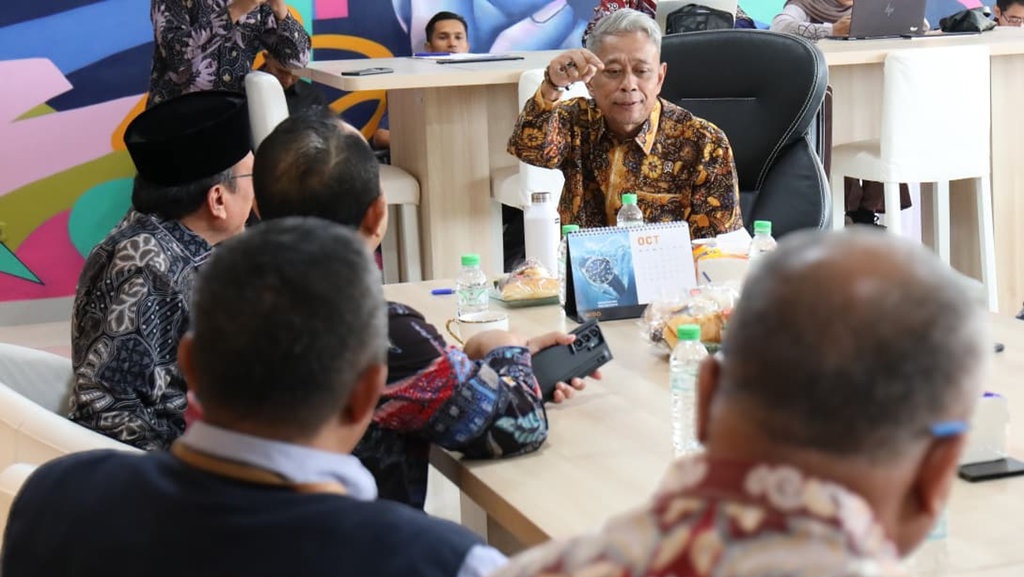Kemensos dan Pemkot Padang Matangkan Penentuan Lahan untuk SR Kemensos dan Pemkot Padang Matangkan Penentuan Lahan untuk SR