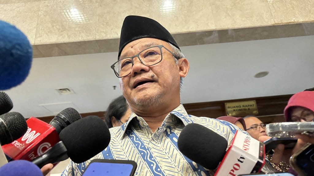 Klarifikasi Abdul Mu'ti soal Nilai MTK Siswa Jeblok karena Guru Klarifikasi Abdul Mu'ti soal Nilai MTK Siswa Jeblok karena Guru