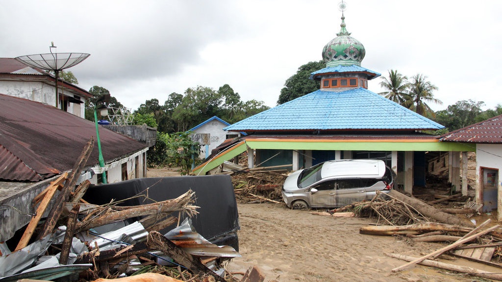 PGI Ajak Gereja Galang Bantuan untuk Korban di Aceh-Sumut-Sumbar PGI Ajak Gereja Galang Bantuan untuk Korban di Aceh-Sumut-Sumbar