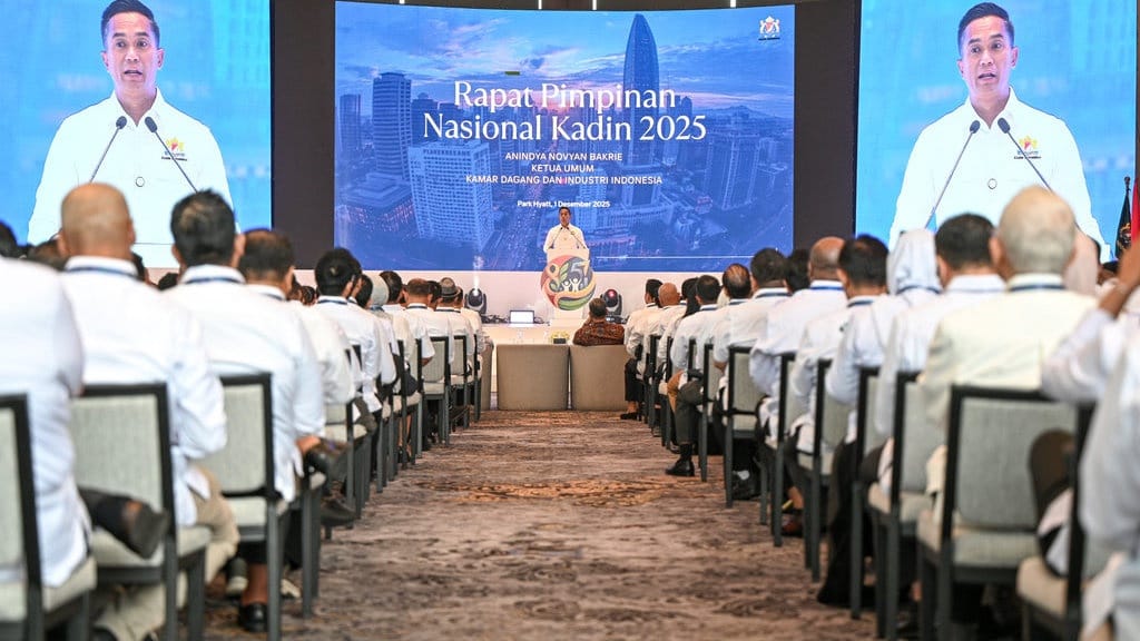 Revisi UU Kadin: Mencari Format Ideal Wadah Pengusaha Indonesia Revisi UU Kadin: Mencari Format Ideal Wadah Pengusaha Indonesia