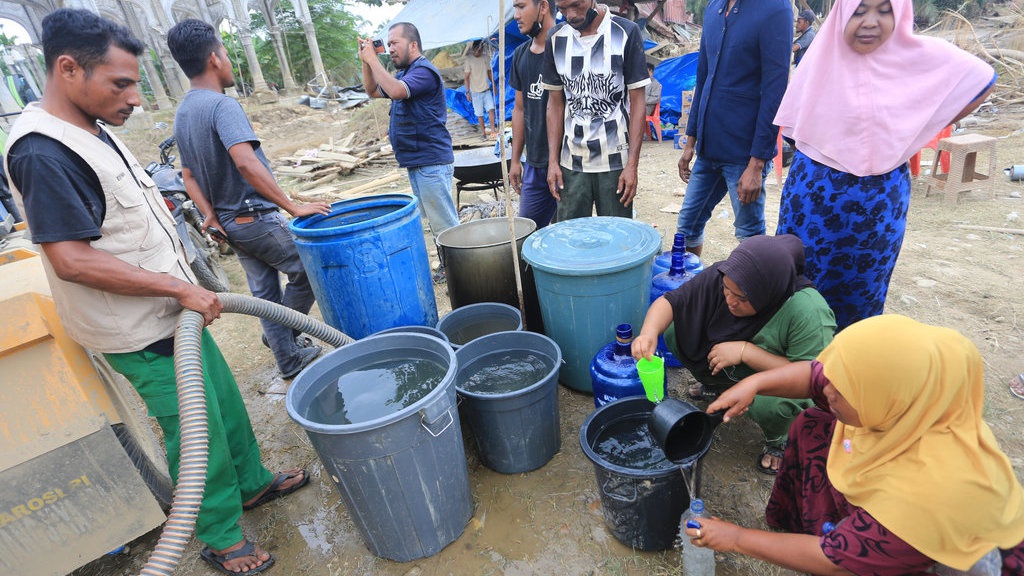 Air Bersih Amat Krusial Perbesar Peluang Sintas Korban Bencana Air Bersih Amat Krusial Perbesar Peluang Sintas Korban Bencana