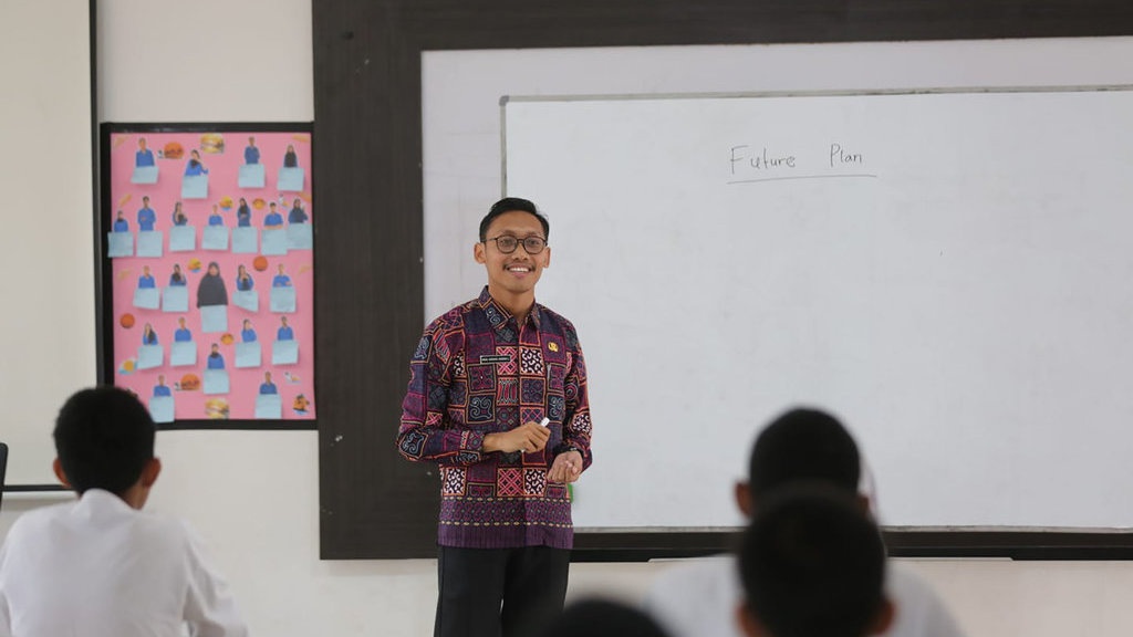 Cerita Asraf Menjalani Tantangan Mengajar di Sekolah Rakyat Cerita Asraf Menjalani Tantangan Mengajar di Sekolah Rakyat