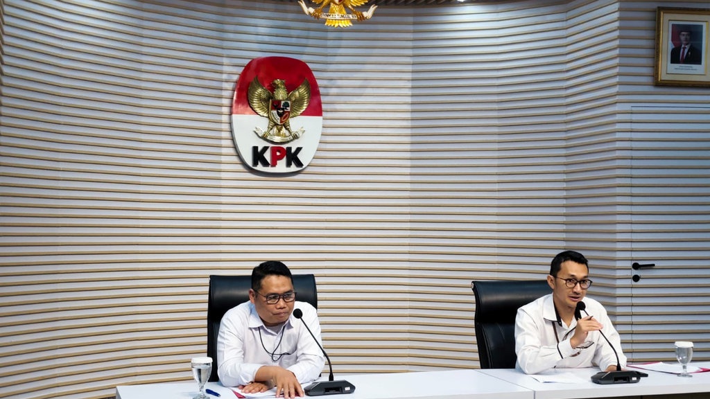 KPK Sita Rp40,5 Miliar dari OTT Libatkan Pejabat Bea Cukai KPK Sita Rp40,5 Miliar dari OTT Libatkan Pejabat Bea Cukai