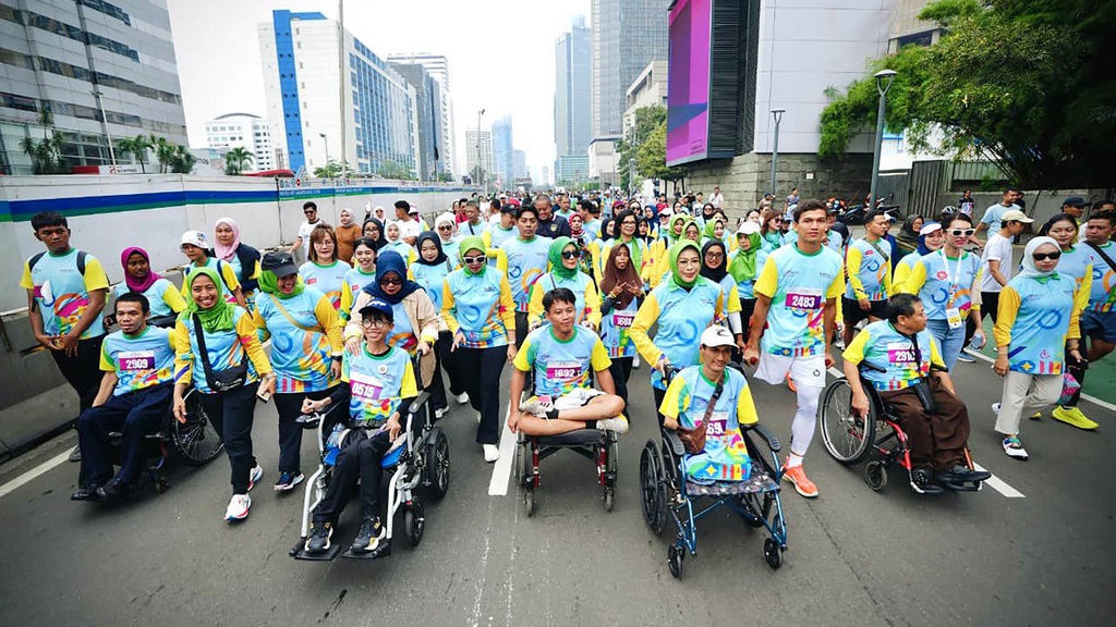 Fatma Syaifullah Yusuf Hadiri Funwalk Hari Disabilitas 2025 Fatma Syaifullah Yusuf Hadiri Funwalk Hari Disabilitas 2025