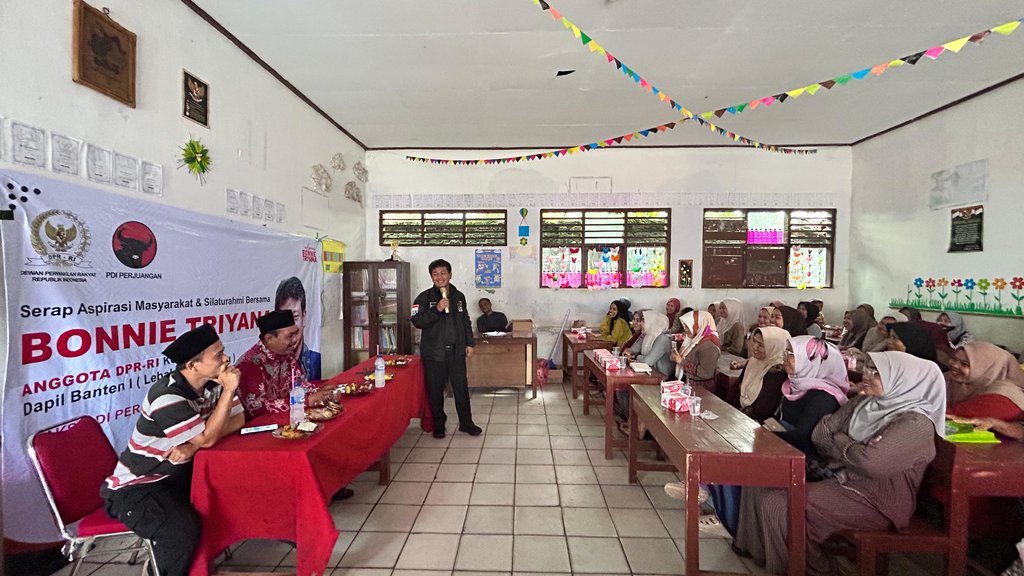 Legislator PDIP Minta Pemerintah Tekan Angka Anak Putus Sekolah Legislator PDIP Minta Pemerintah Tekan Angka Anak Putus Sekolah