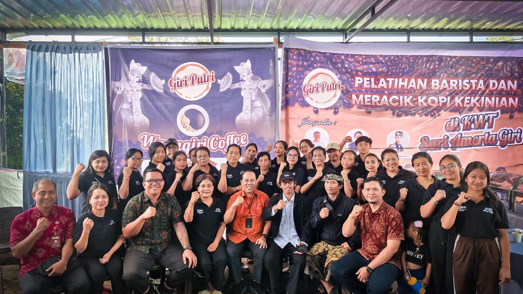 BRI Peduli Perkuat Peran Perempuan lewat Program AURA di Bali BRI Peduli Perkuat Peran Perempuan lewat Program AURA di Bali