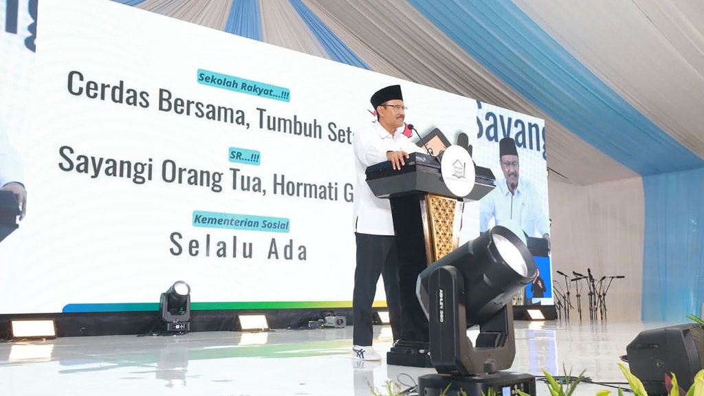 Ortu Siswa Sekolah Rakyat Sampaikan Terima Kasih ke Presiden Ortu Siswa Sekolah Rakyat Sampaikan Terima Kasih ke Presiden