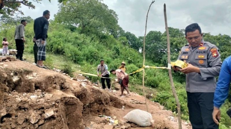 Tambang Emas Ilegal Gunung Kongbawi Ditutup usai Galian Ambruk Tambang Emas Ilegal Gunung Kongbawi Ditutup usai Galian Ambruk