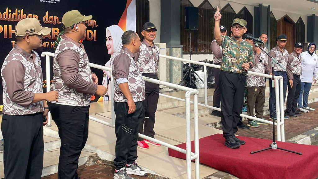 Wamenhaj Minta Olahraga saat Diklat PPIH Jadi Kebiasaan di Rumah Wamenhaj Minta Olahraga saat Diklat PPIH Jadi Kebiasaan di Rumah