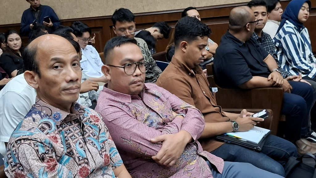 Arcandra Tahar Ungkap Alasan Indonesia Masih Impor BBM Arcandra Tahar Ungkap Alasan Indonesia Masih Impor BBM