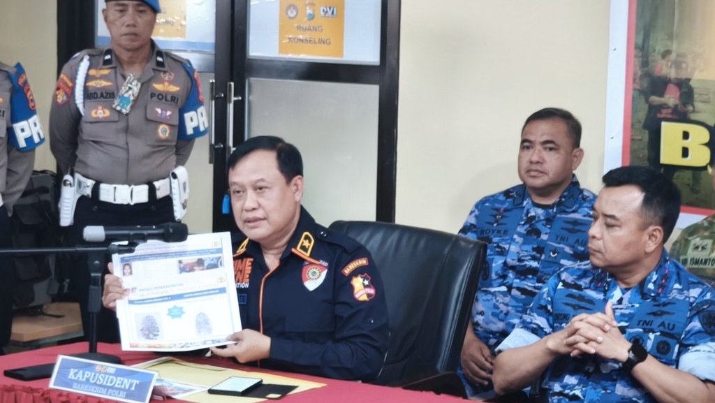 DVI Sulsel Identifikasi Korban Ke-3 ATR 42-500: Esther Aprilita DVI Sulsel Identifikasi Korban Ke-3 ATR 42-500: Esther Aprilita