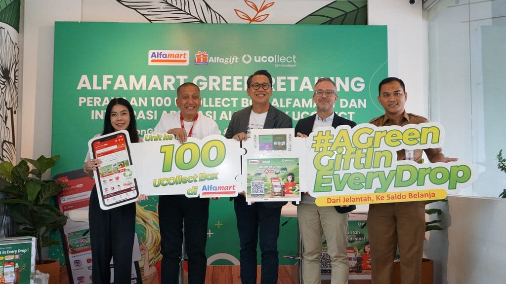 Dukung Daur Ulang, Alfamart Sediakan 100 UCOllect Box di 18 Kota Dukung Daur Ulang, Alfamart Sediakan 100 UCOllect Box di 18 Kota