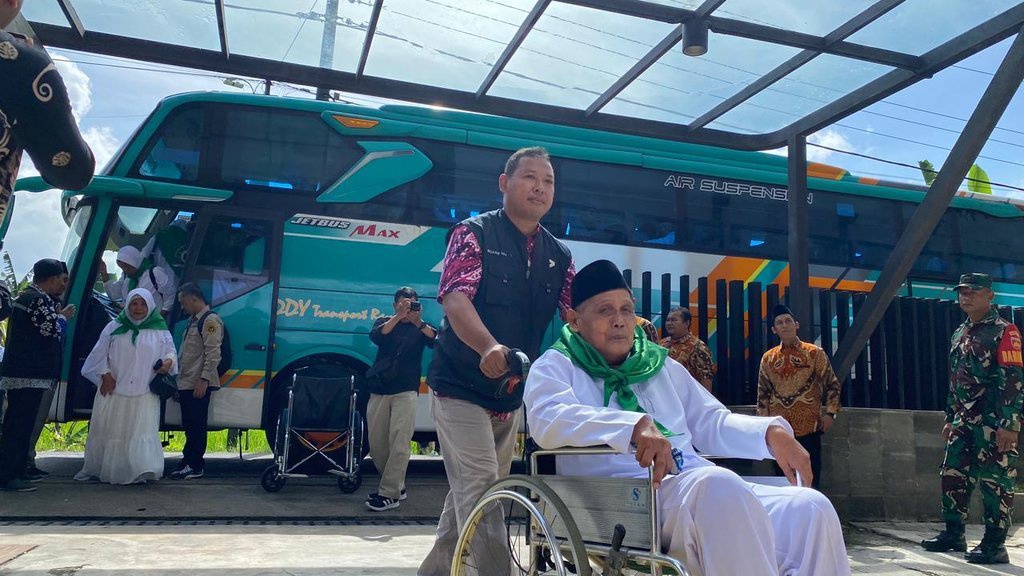 Simulasi DIY Menjadi Percontohan Embarkasi Haji Berbasis Hotel Simulasi DIY Menjadi Percontohan Embarkasi Haji Berbasis Hotel