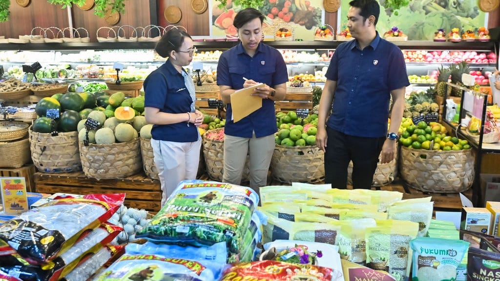 Beras Premium Langka, Mendag Minta Bulog Segera Pasok ke Ritel Beras Premium Langka, Mendag Minta Bulog Segera Pasok ke Ritel