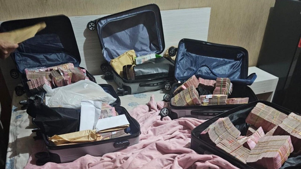 KPK Ungkap Lokasi Penemuan Koper Berisi Rp5 M di Kasus Bea Cukai KPK Ungkap Lokasi Penemuan Koper Berisi Rp5 M di Kasus Bea Cukai