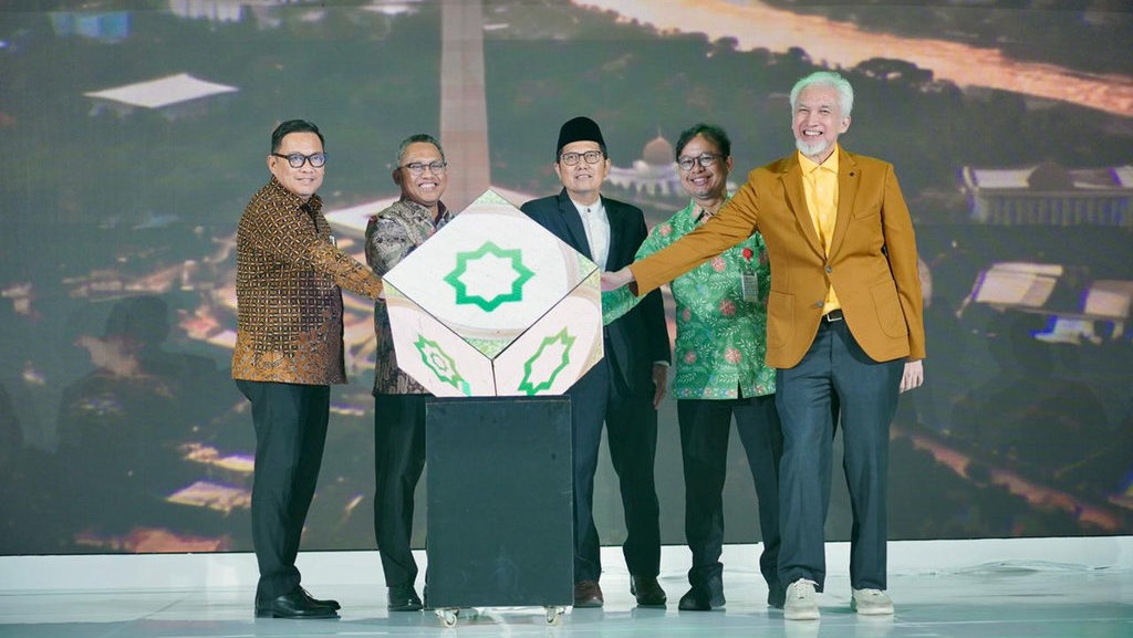 Pegadaian Dukung Penerbitan Fatwa Usaha Bulion oleh DSN-MUI Pegadaian Dukung Penerbitan Fatwa Usaha Bulion oleh DSN-MUI